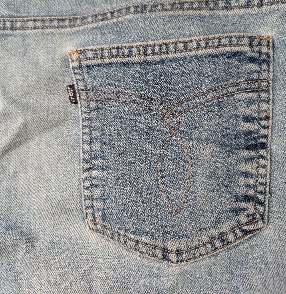 Vintage 1983 Levis Skosh More Room Jeans 42x28 Thrashed Distressed Made in US - Picture 5 of 12